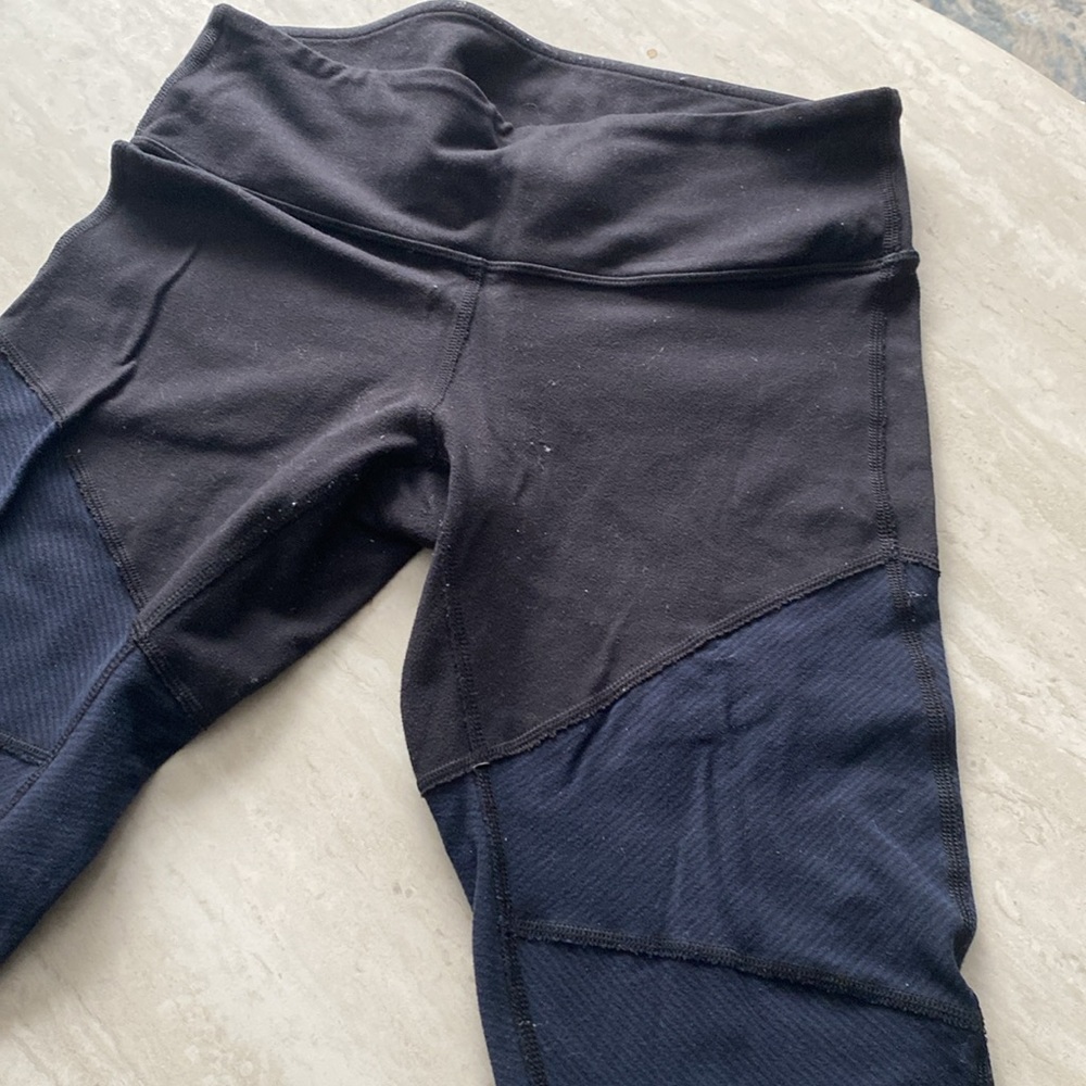 Lululemon black and navy leggings - Picture 2 of 4